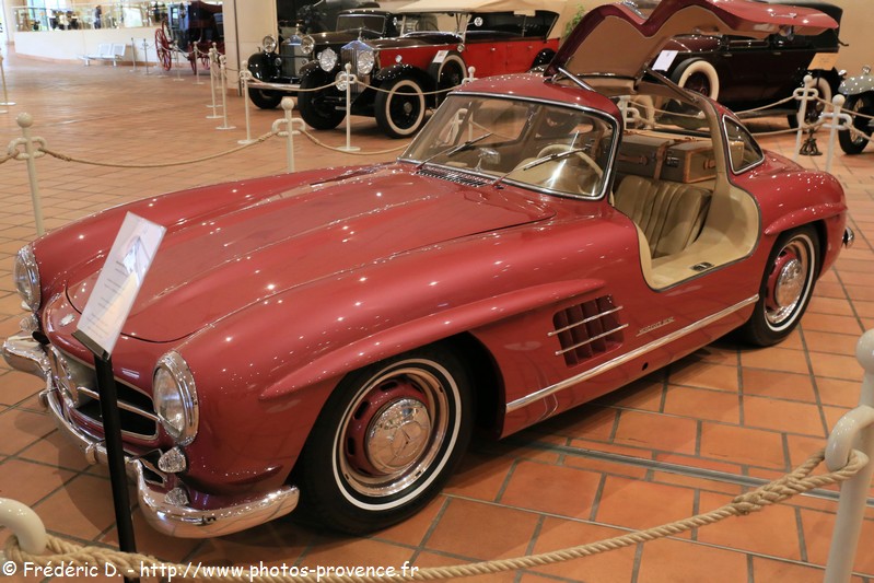 Музей старинных автомобилей принца Ренье III || Collection de Voitures Anciennes de S.A.S. le Prince de Monaco Musee-automobile-3